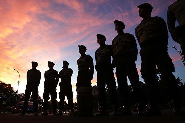 Indonesia executed seven foreign drug convicts and an Indonesian by firing squad early Wednesday, but spared a Filipina at the 11th hour.