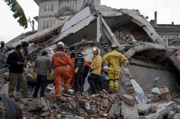 The search for survivors continues in the rubble left by the earthquake, but time is running out for those still trapped. (EPA photo)